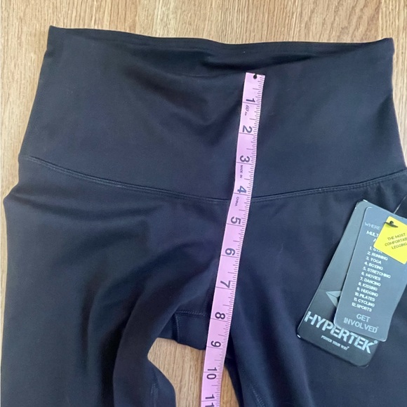 NWT Black High-Waisted Leggings – XS - Picture 4 of 8